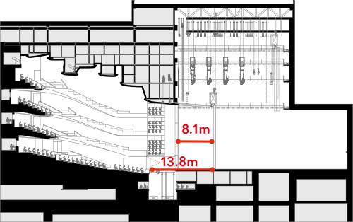 劇場の舞台断面図 音響反射板及び前舞台設置のイメージ
