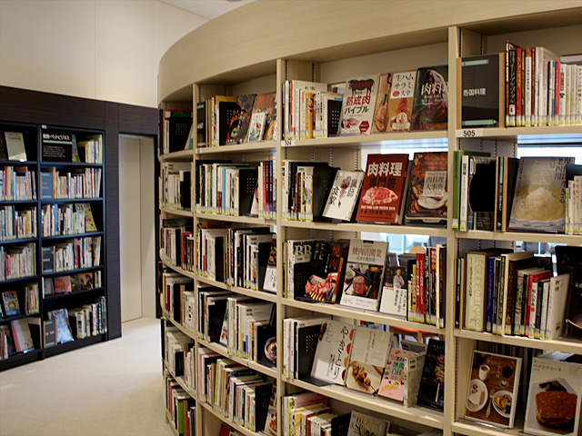Circularly Arranged Bookshelves: Food Corner image
