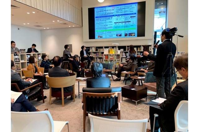 札幌市スタートアップエコシステムの拠点形成戦略関連事業企画 ブレーンストーミングミーティングイメージ2枚目のサムネイル