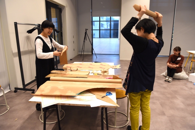 DIYグループ「乙女電芸部」と一緒に、 展覧会『札幌の冬を考える展』をつくろう！ワークショップイメージ2枚目のサムネイル