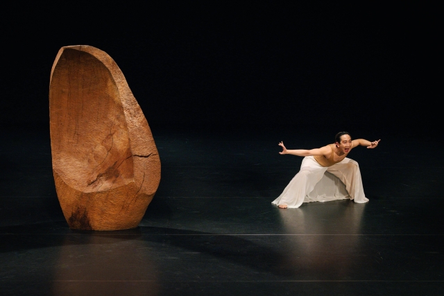 能藤玲子創作舞踊団『神の舌―夢の入口』 Reiko Noto Modern Dance Company  God’s Tongue - Breath of Life イメージ2枚目